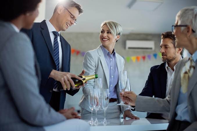 Organizam evenimente corporate si servicii PR,